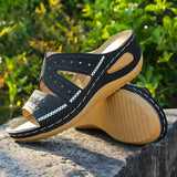 Breakj Thick Bottom Hollow Slippers Female Large Size Round Head Light Casual Foot Pedal Suture