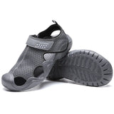 Summer Men's Sandals Breathable Mesh Beach Shoes Outdoor Casual Shoes Sneakers Non-Slip Soft Bottom Hole Sandals