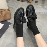 New Women Loafers Bowtie Slip on Shoes Female Boat Shoes Black Oxford Shoes Casual Shoes Patent Leather zapatos mujer