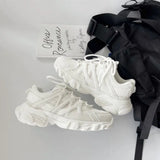 Women Sneakers 2022 Fashion Women Casual Shoes Trendy Stylish Female Sport Shoes Lightweight Chunky Sneakers Ladies