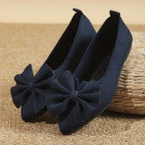 And Autumn New Bow Flying Shoes 2025 New Pointed Light-Mouthed Women's Shoes Large-Size Casual Shoes Bean