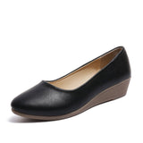 Fall New Women's Singles Shoes Slope Heel Comfortable Pointy Pea Shoes Middle Heel Working Mother Shoes