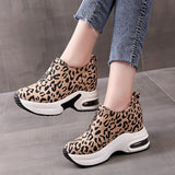 Quality Fashion Women Slip On Studded Rivets Increasing Height Female Walking Mujer Zapatos Plimsolls Casual Flat