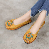 2021 Soft Genuine Leather Flat Shoes Women Flats with Flowers Ladies Shoes Women Designers Loafers Slip