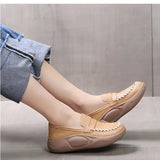 Spring and Autumn New Round Toe Fashionable Leather Flat Sole Shoes for Women Wearing External Sewing Thick Sole