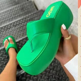 Slippers Thick Bottom Wedge Flip Flop Summer Casual Comfort Slippers Designer Outdoor Casual Beach Sandals Women's