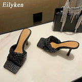 2022 New Summer Design Weave Square Toe Heels High Quality Slippers Gladiator Beach Womens Sandal Slides