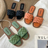 New Women Slippers Fashion Weave Flat Sandal Ladies Outdoor Beach Lady Shoes Home Lovely Casual Office Female Flip