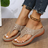 Breakj Foot Cool Slippers Female 2023 Summer New Large Size Hollow Diamond Thick Bottom Cool Slippers