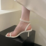 Breakj Heel Sandal 2024 Summer Fairy Wind Square Heels Pearl Chain Word Buckle Sandal