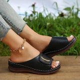 Breakj Thick Bottom Hollow Slippers Female Large Size Leisure Foot Pedal Stitching Metal Sequined