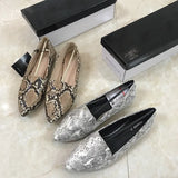 Women's Flat Shoes Autumn New Fashion Serpentine Flat-soled Single Shoes Large Size Women's Shoes