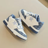 2023 New Fashion Leisure Children's Sports Shoes Boys' Net Face Medium Children's Velcro Running Shoes For