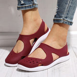 Women Sandals Soft Flat Jelly Shoes Slip On Female Casual Girl Sandals Hollow Out Mesh Flats Beach Shoes New