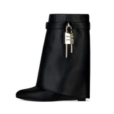 Breakj Autumn / Winter New Round Head Big Tube Around The Lock Buckle Shark Buckle Straight Tube Long Boots Wedge Trouser Boots