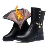 Women Winter Boots Black Fur Boots Leather Ankle Booties Fashion Designer Velvet Plush Warm Botas Flat Shoes