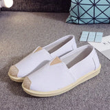 New Basic Female Flats Women Shallow Painting Canvas Shoes Ladies Slip-On Casual Shoes Breathable Fabric