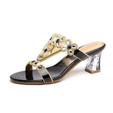 New High-Heeled Sandals Are Sexy And Fashionable In Gold In Summer, Wearing Thick Heels And Diamond-Encrusted Slippers In Middle