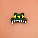 Sale 1pcs Shoe Charm Decorations Delicate Heart Skull Shoe Accessories Original Sandal Buckles fit Bracelet Croc JIBZ