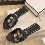 Flat-Bottom Women's Shoes In The Summer Of 2025 New Fashion Trend Casual