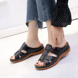 Breakj New Net Red Light Outside Wear Wet Water Sandals Female Retro Fashion Slope With One Word Female