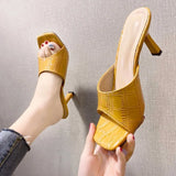 Breakj Summer New Word Lingge French Cool Slippers Women Wear Square High Heels Fine Heel Half-To-Sand