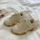 Women Sneakers 2022 Fashion Women Casual Shoes Trendy Stylish Female Sport Shoes Lightweight Chunky Sneakers Ladies
