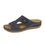 Breakj Asia Large-Size Hollow Flowers Thick Bottom Slippers Female Font And Beach Cool Slippers