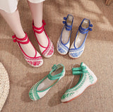 Breakj And White Porcelain Embroidered Cloth Shoes, Spring And Autumn Women's Single Shoes, Casual Double Plate Buckle Retro Shallow