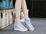 Women Wedge Platform Sneakers Rubber Brogue Leather High heels Lace Up Shoes Pointed Toe Height Increasing Creepers White