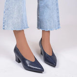 Spring and Autumn New Snake Scale Pattern Bright Leather Pointed Large Size Single Shoes Shallow Mouth Lazy High
