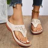 Breakj Foot Cool Slippers Female 2023 Summer New Large Size Hollow Diamond Thick Bottom Cool Slippers