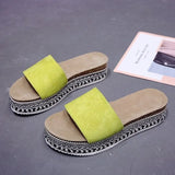 Women Sandals Leopard Print Flat Shoes Elegant Ladies Breathable Sandals Golden Outdoor Retro Suede Femme Shoes