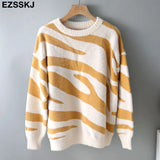 Leopard print velvet Sweater Pullovers Women winter autumn thick chic 2021 loose sweater for women long sleeve