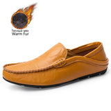 Fashion Leather Men Shoes Casual Breathable Loafers Men Genuine Leather Moccasins Flat Men Shoes Waterproof